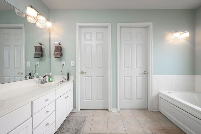 1062 Fishermans Drive, Westerville, OH 43082