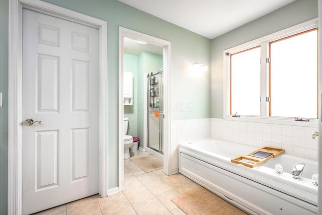 1062 Fishermans Drive, Westerville, OH 43082