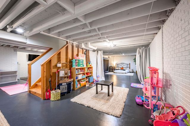 1062 Fishermans Drive, Westerville, OH 43082