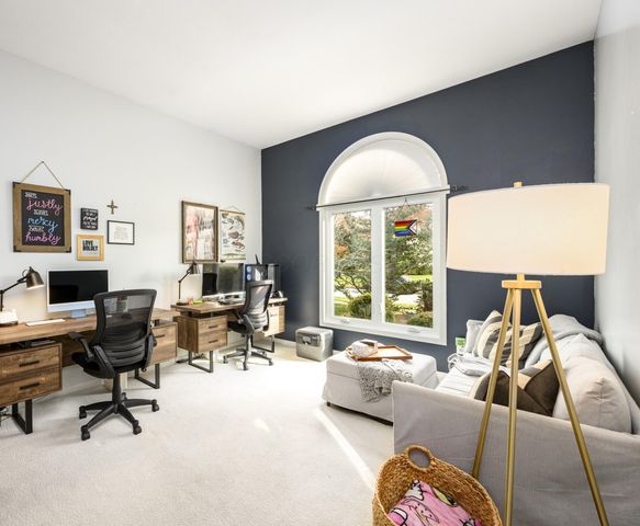 1062 Fishermans Drive, Westerville, OH 43082