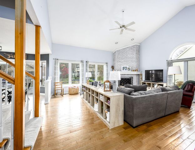 1062 Fishermans Drive, Westerville, OH 43082