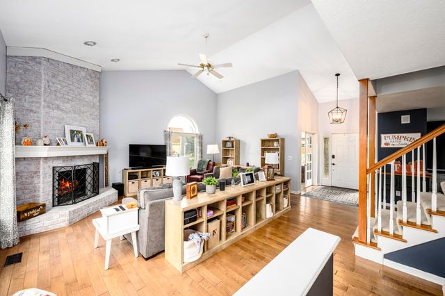 1062 Fishermans Drive, Westerville, OH 43082