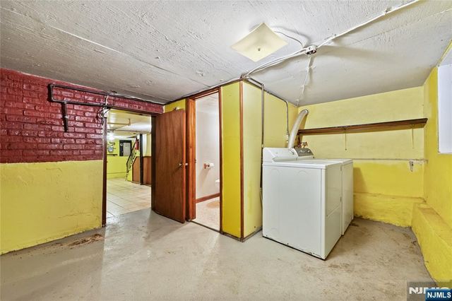 78 Floyd Avenue, Bloomfield, NJ 07003