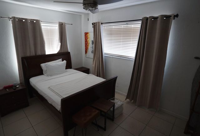 1418 S H Street, Lake Worth Beach, FL 33460