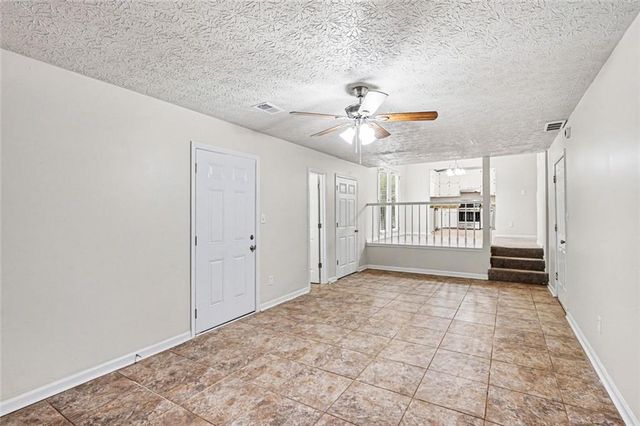 20 Woodside Court, Mcdonough, GA 30253