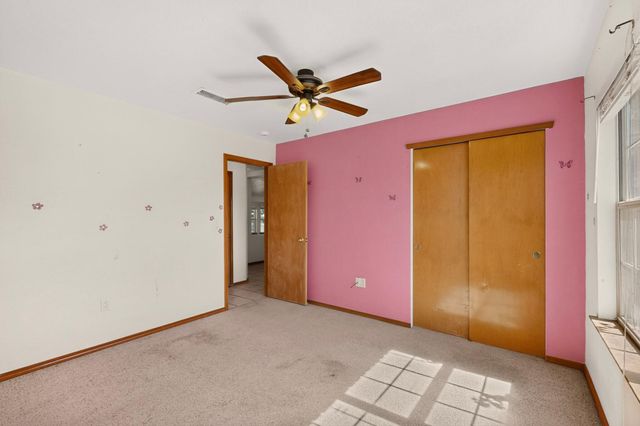 19 Pinon Avenue, Los Lunas, NM 87031