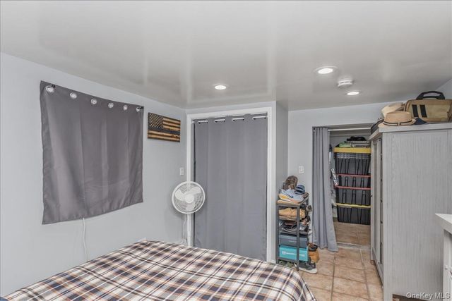 3158 Rawlins Avenue, Bronx, NY 10465