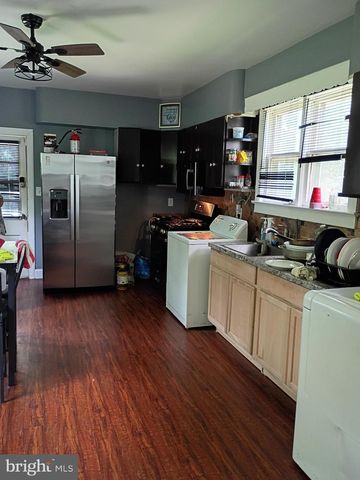 380 GARDEN AVE, Camden, NJ 08105