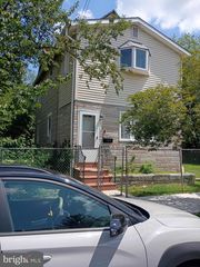 380 GARDEN AVE, Camden, NJ 08105
