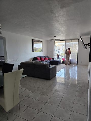 6195 Rock Island Rd 409, Tamarac, FL 33319