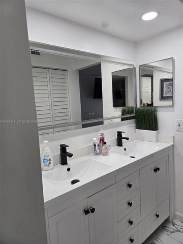 6195 Rock Island Rd 409, Tamarac, FL 33319