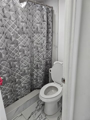 6195 Rock Island Rd 409, Tamarac, FL 33319