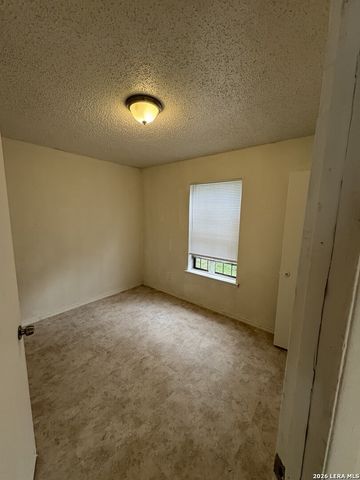 2513 Quintana, San Antonio, TX 78211