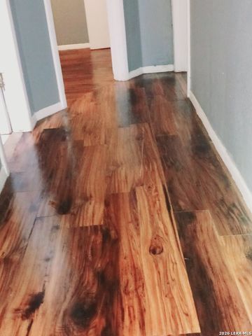 2513 Quintana, San Antonio, TX 78211