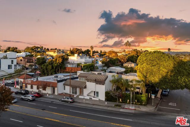 2951 Lincoln Boulevard, Santa Monica, CA 90405