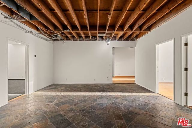 2951 Lincoln Boulevard, Santa Monica, CA 90405