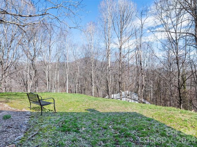 37 George Circle, Maggie Valley, NC 28751