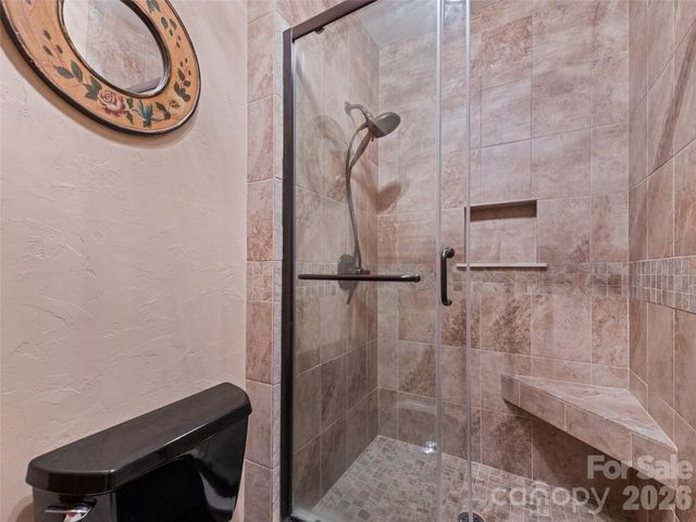 37 George Circle, Maggie Valley, NC 28751