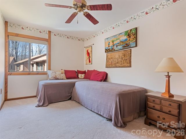 37 George Circle, Maggie Valley, NC 28751