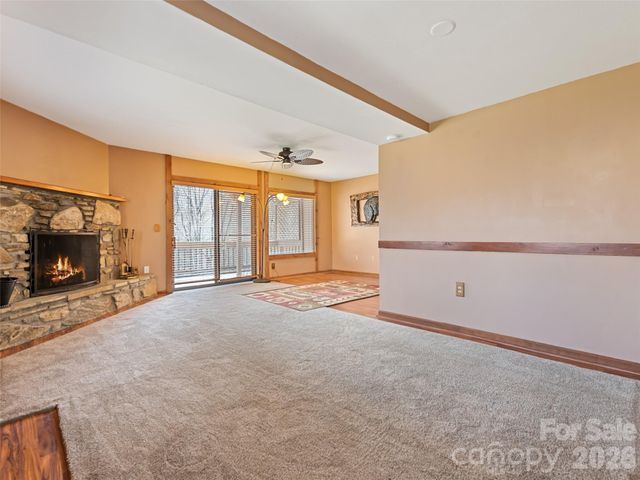 37 George Circle, Maggie Valley, NC 28751