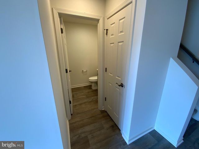 7216 WHITE OAK BLVD, Harrisburg, PA 17112