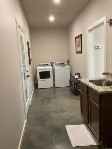 169 Buck Glade Road, Beebe, AR 72012