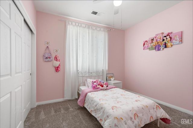 7214 Sleepy Lagoon Drive, Bakersfield, CA 93312