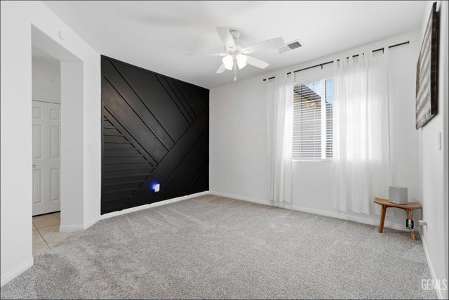 7214 Sleepy Lagoon Drive, Bakersfield, CA 93312