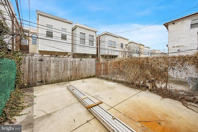 1909 S BROAD ST, Philadelphia, PA 19148