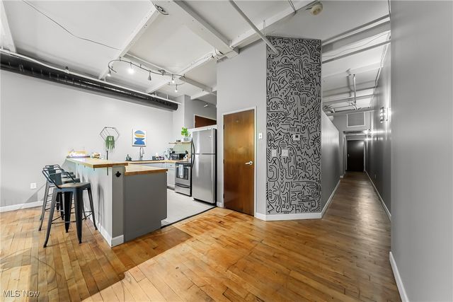 1133 W 9th Street 305, Cleveland, OH 44113