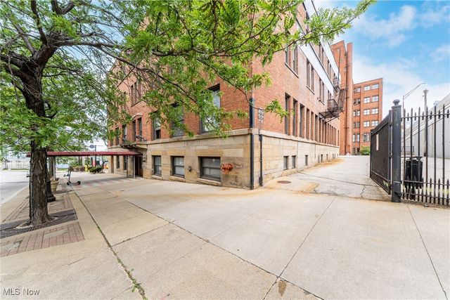 1133 W 9th Street 305, Cleveland, OH 44113