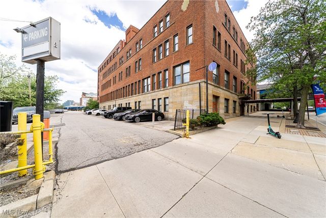 1133 W 9th Street 305, Cleveland, OH 44113