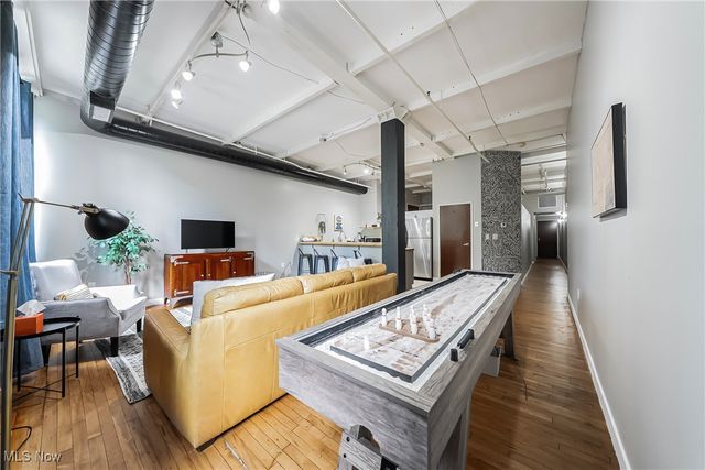 1133 W 9th Street 305, Cleveland, OH 44113