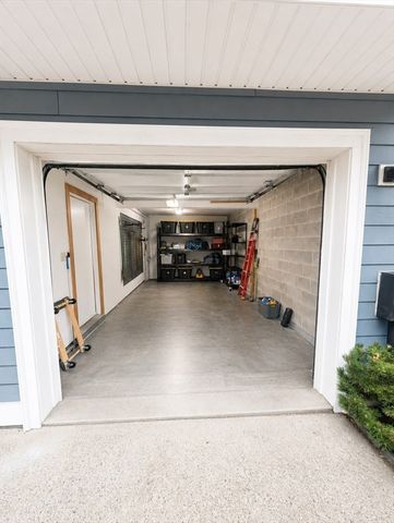 331 W 4th St 331, Boston, MA 02127