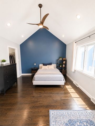 331 W 4th St 331, Boston, MA 02127