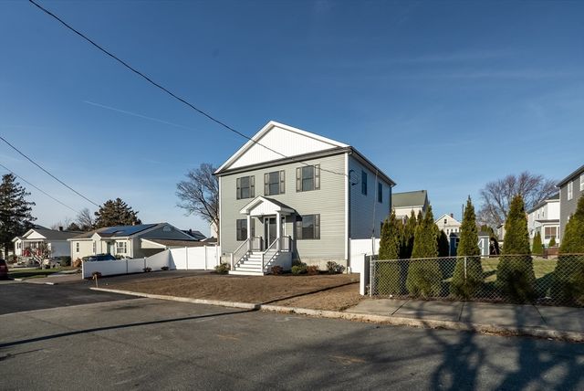 126 Wheeler St, Fall River, MA 02724