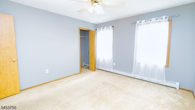 38 Dogwood Dr, Newton Town, NJ 07860