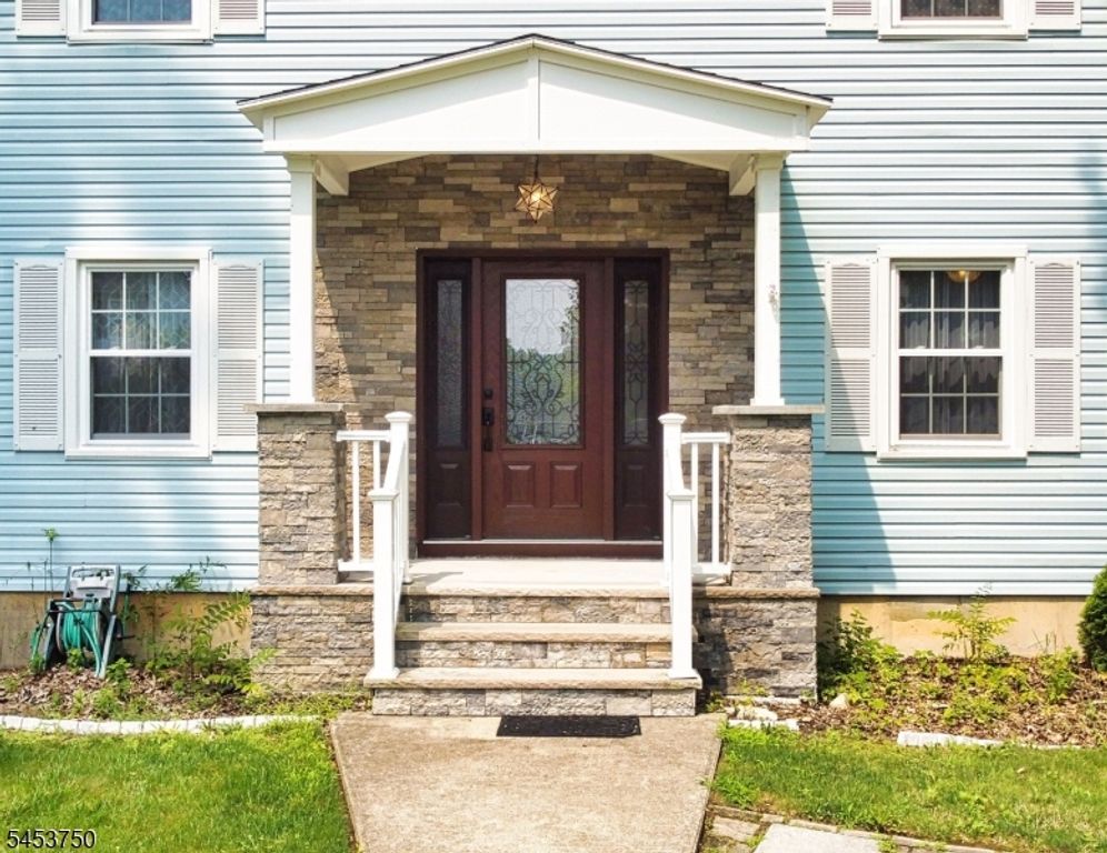 38 Dogwood Dr, Newton Town, NJ 07860 — photo 3