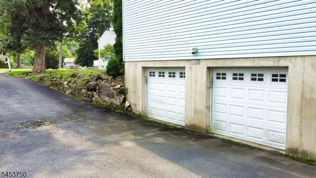 38 Dogwood Dr, Newton Town, NJ 07860 — photo 5