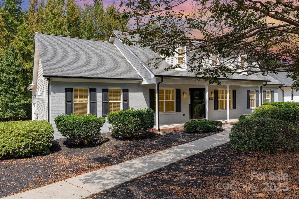 3802 Mckee Road, Charlotte, NC 28270
