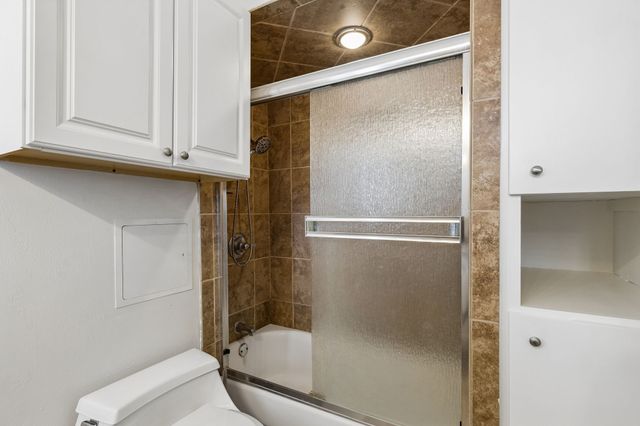 10021 Regal Park Lane 108, Dallas, TX 75230