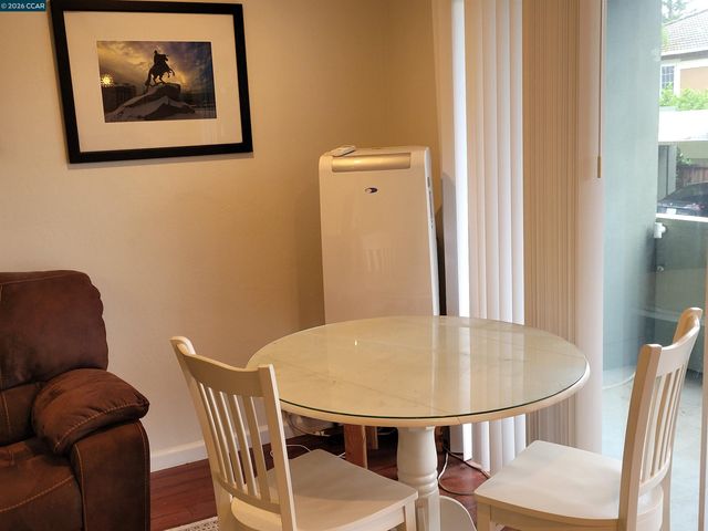 1458 Hudson St 109, Redwood City, CA 94061