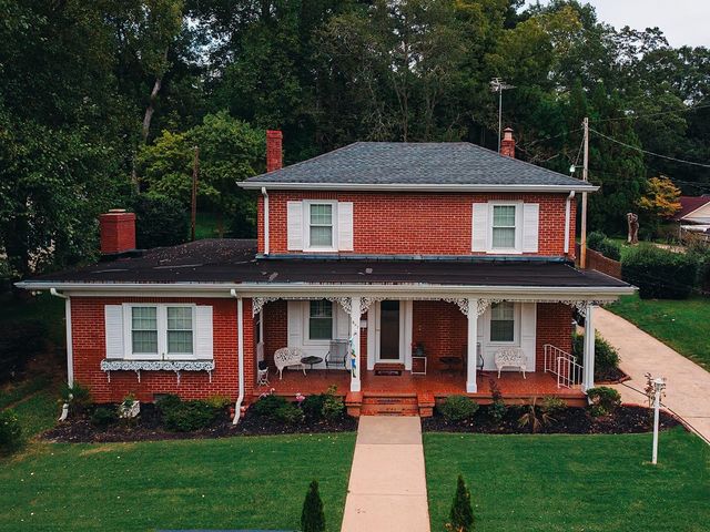 807 College Drive, Gaffney, SC 29340