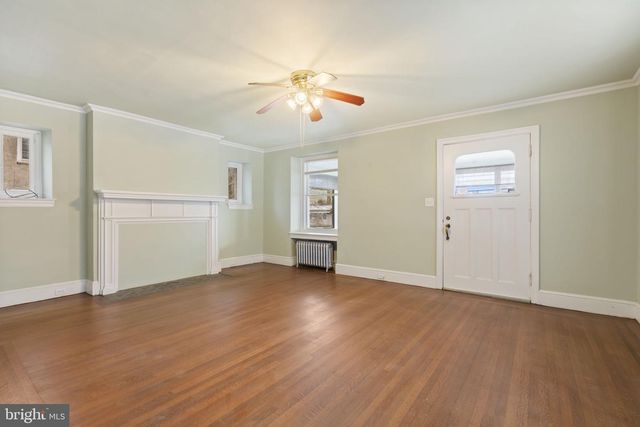 112 E TOWNSHIP LINE RD, Havertown, PA 19083