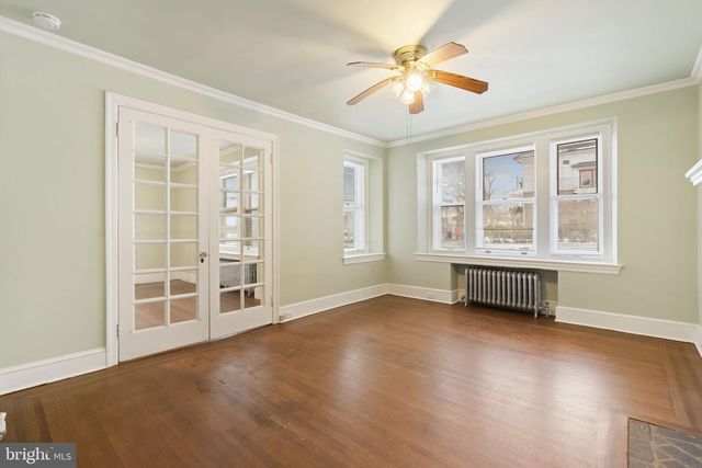 112 E TOWNSHIP LINE RD, Havertown, PA 19083