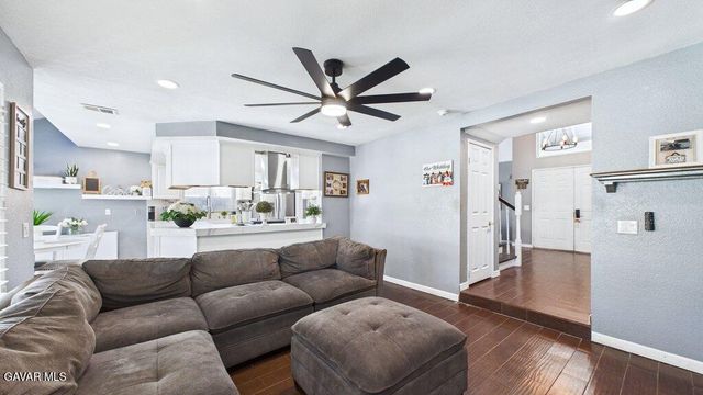 37441 Mayfield Court, Palmdale, CA 93550