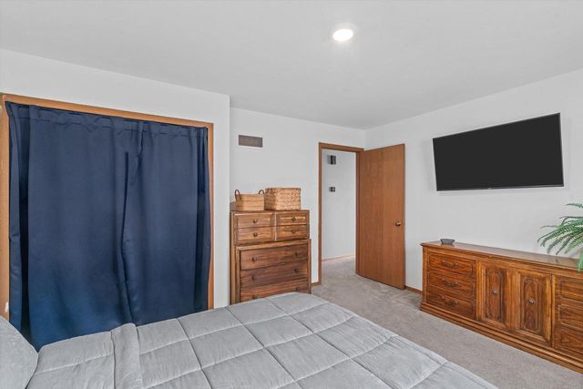 4510 White Aspen Road, Madison, WI 53704