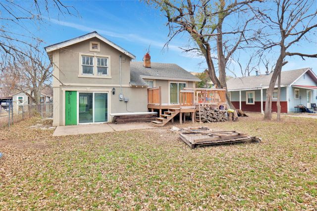 2116 N Fairview Ave, Wichita, KS 67203