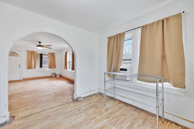 2116 N Fairview Ave, Wichita, KS 67203