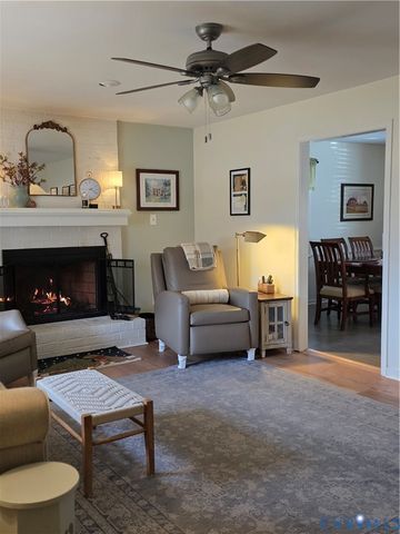 8511 Peaks Rd, Hanover, VA 23069